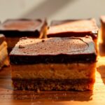 No-Bake Chocolate Peanut Butter Bars